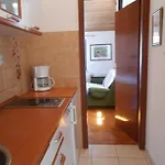 Apartman Desy Srima