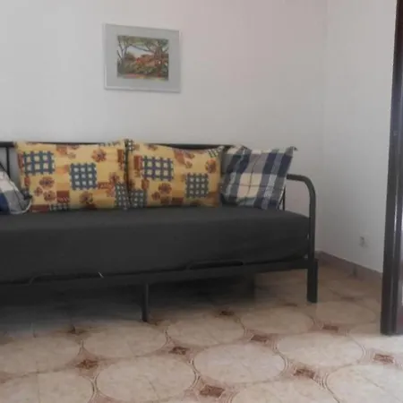 Desy - Free Parking & Bbq Apartment *