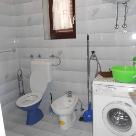 公寓 Desy 斯里马