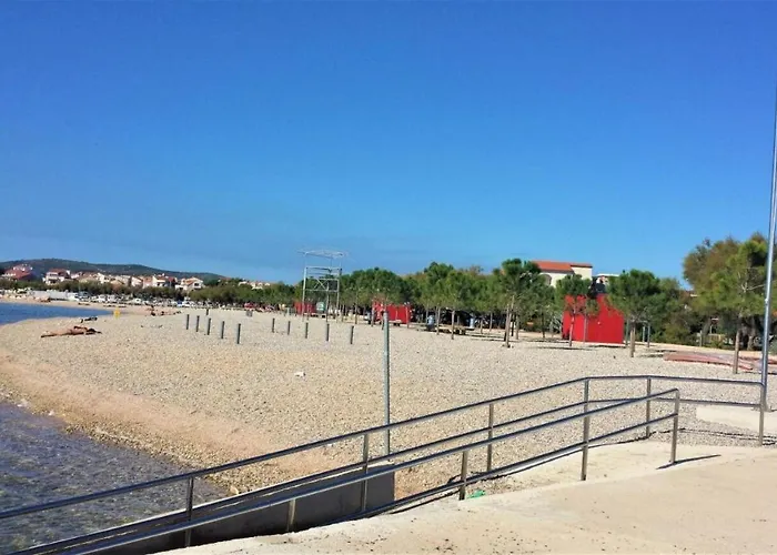 Desy Apartamento Srima